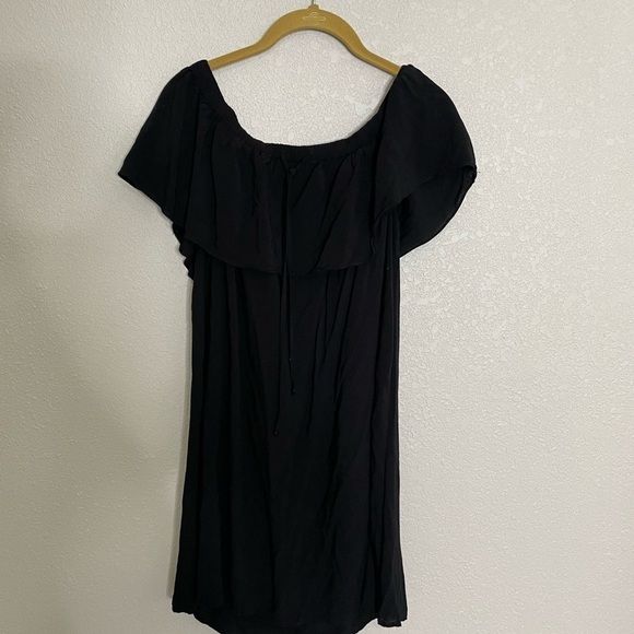 Young Fabulous & Broke Black Off the Shoulder Dress Small - Picture 6 of 6
